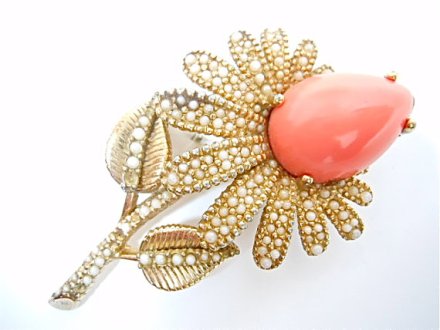 Vintage Ciner Signed Coral Flower Brooch Pin Floral Jewelry by JuliettesJewelsShop 