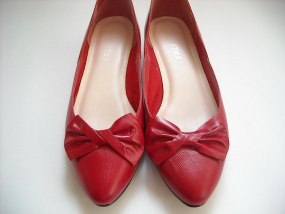 Vintage Red Bow Flats 9 by Baxtervintage
