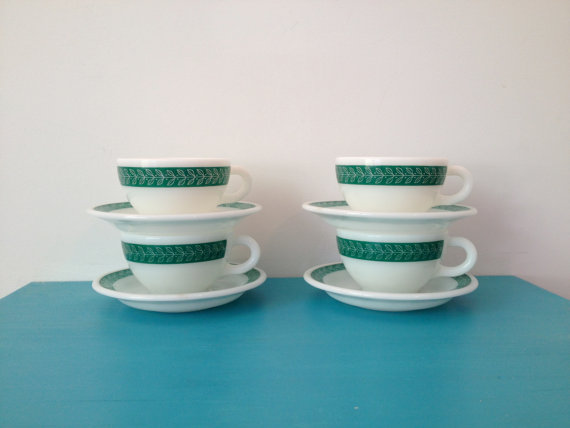 vintage 50s pyrex fern green cups and saucers set of 4