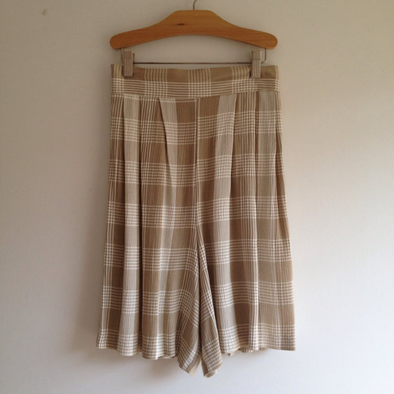 vintage 90s HIGH WAISTED rayon plaid shorts s